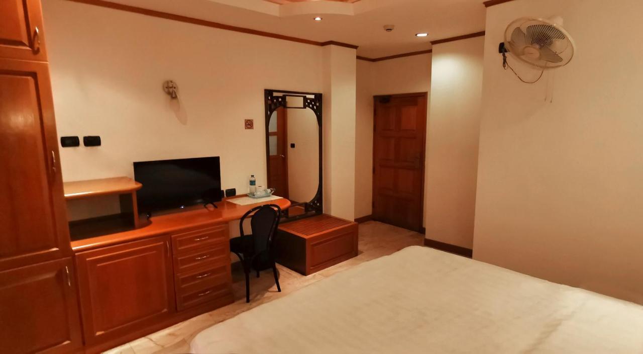 Max Residence Pattaya Zewnętrze zdjęcie